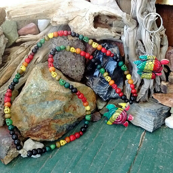 Sea turtle necklace & keychain set Rhastafarian - Picture 3 of 4
